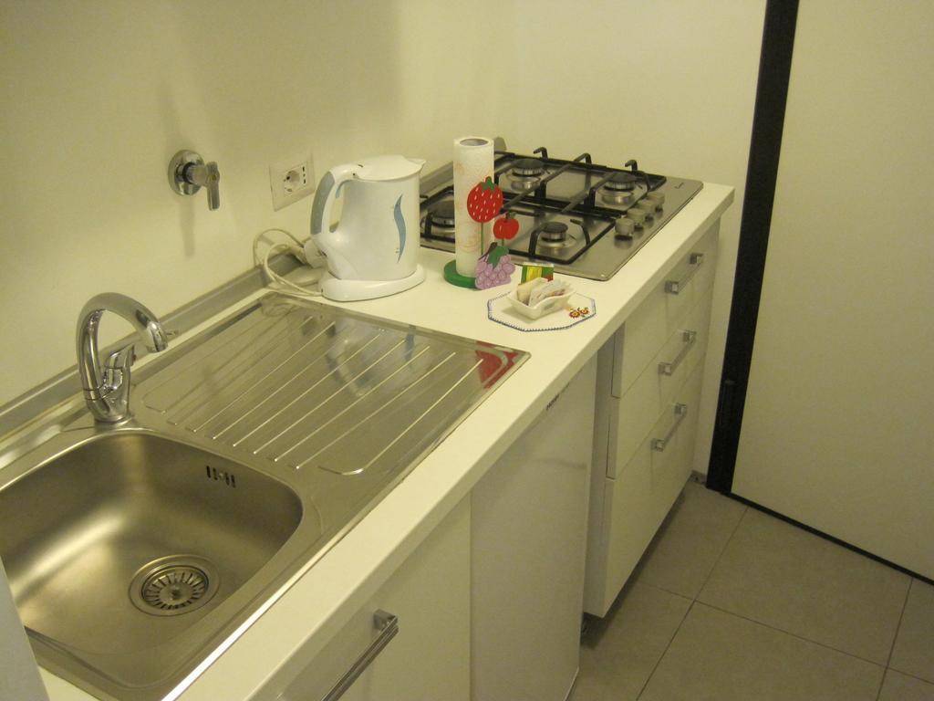 Colombo Apartments Sanremo Room photo